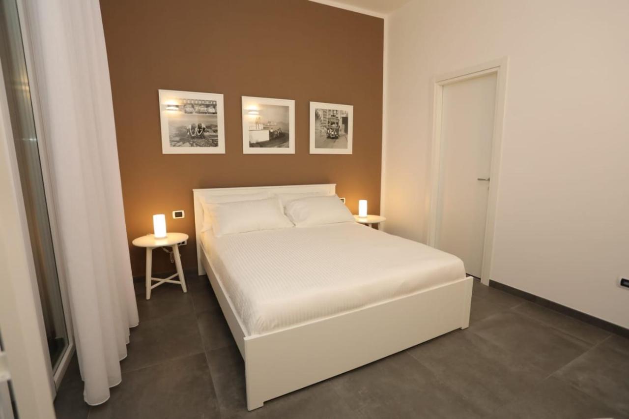 Delia Rooms & Gallery 那不勒斯 外观 照片